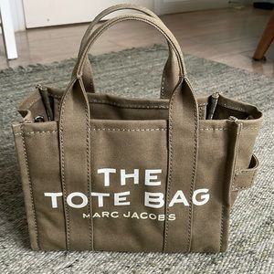 Marc Jacobs The Small Tote Bag in Slate Green